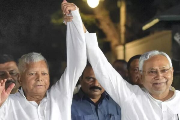 Will welcome back Nitish Kumar if he ditches BJP, says Lalu aide | India News