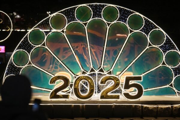 New Zealand’s Auckland first major city to welcome 2025