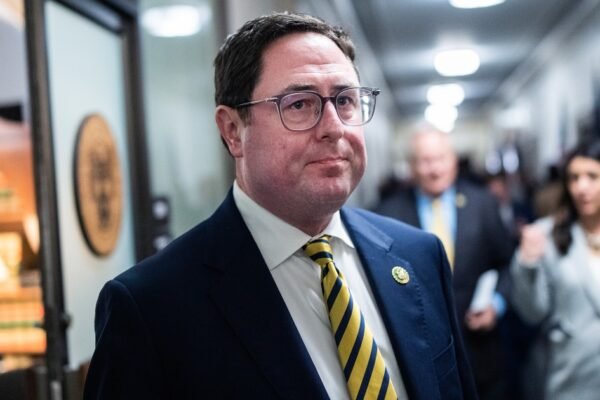 Republican lawmaker Mike Flood grilled during town hall