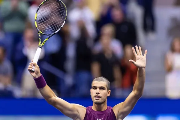 Alcaraz races into US Open third round as Djokovic, Sabalenka advance – Sport