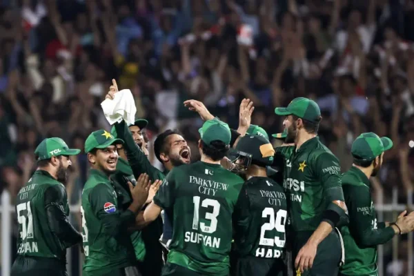 Nawaz hat-trick bamboozles Afghanistan as Pakistan win tri-series final by 75 runs – Sport